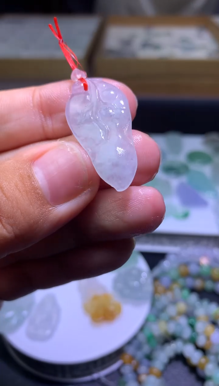 定制翡翠未镶嵌毛货
