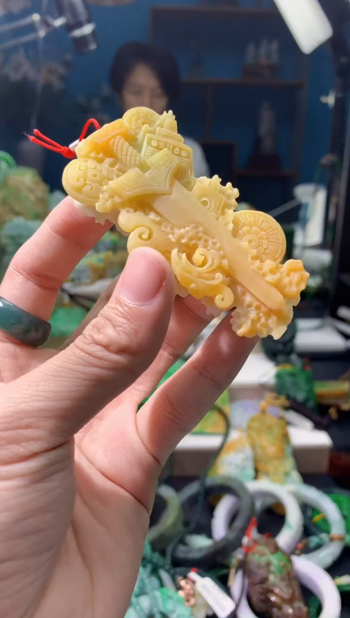 颈饰未镶嵌翡翠翡翠天然缅甸a货翡翠