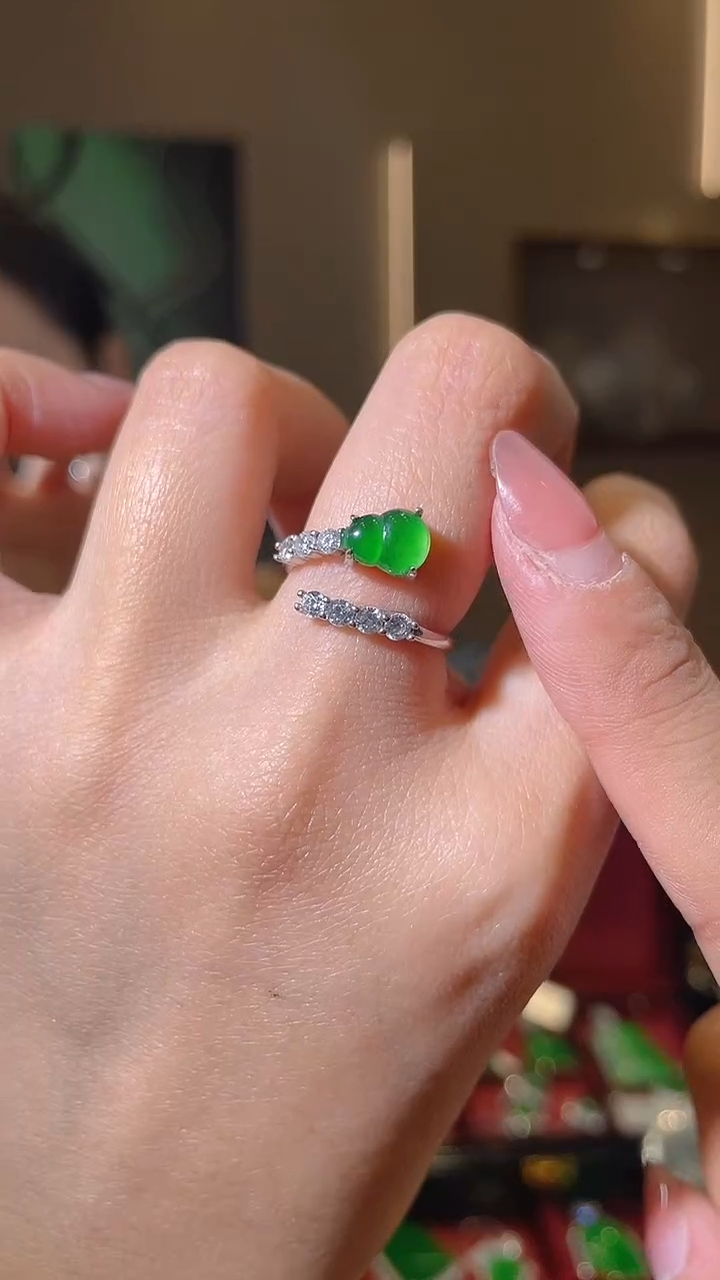【闪购商品】翡翠戒指银S925镶嵌天然翡翠A货