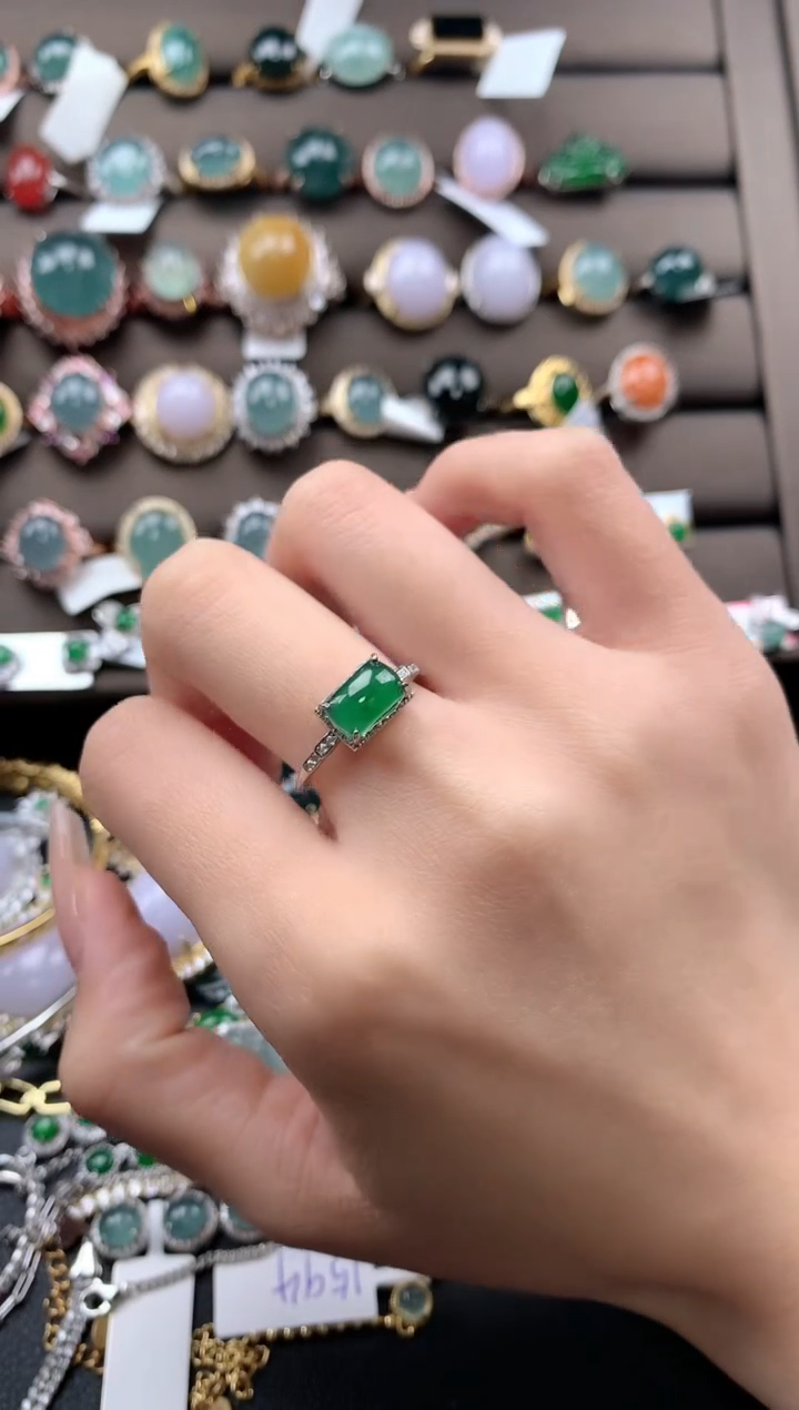 【闪购商品】翡翠戒指银S925镶嵌432432423