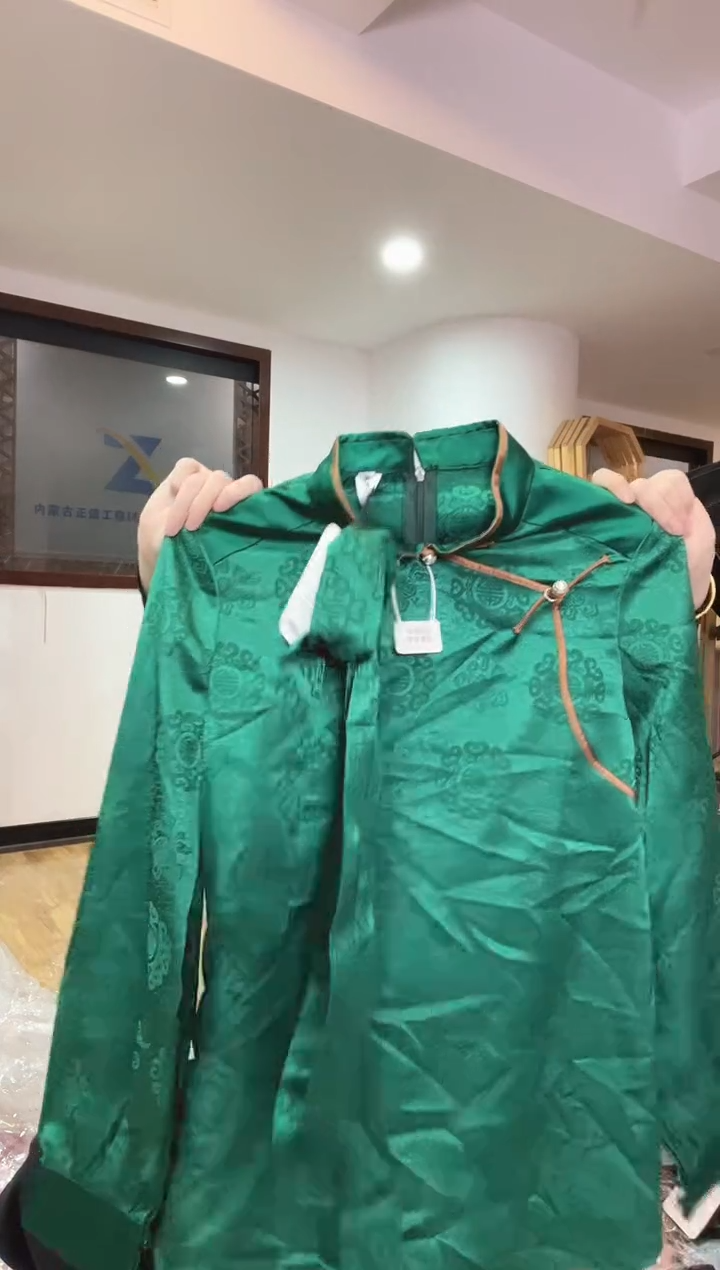 衬衫 L码 115斤以里