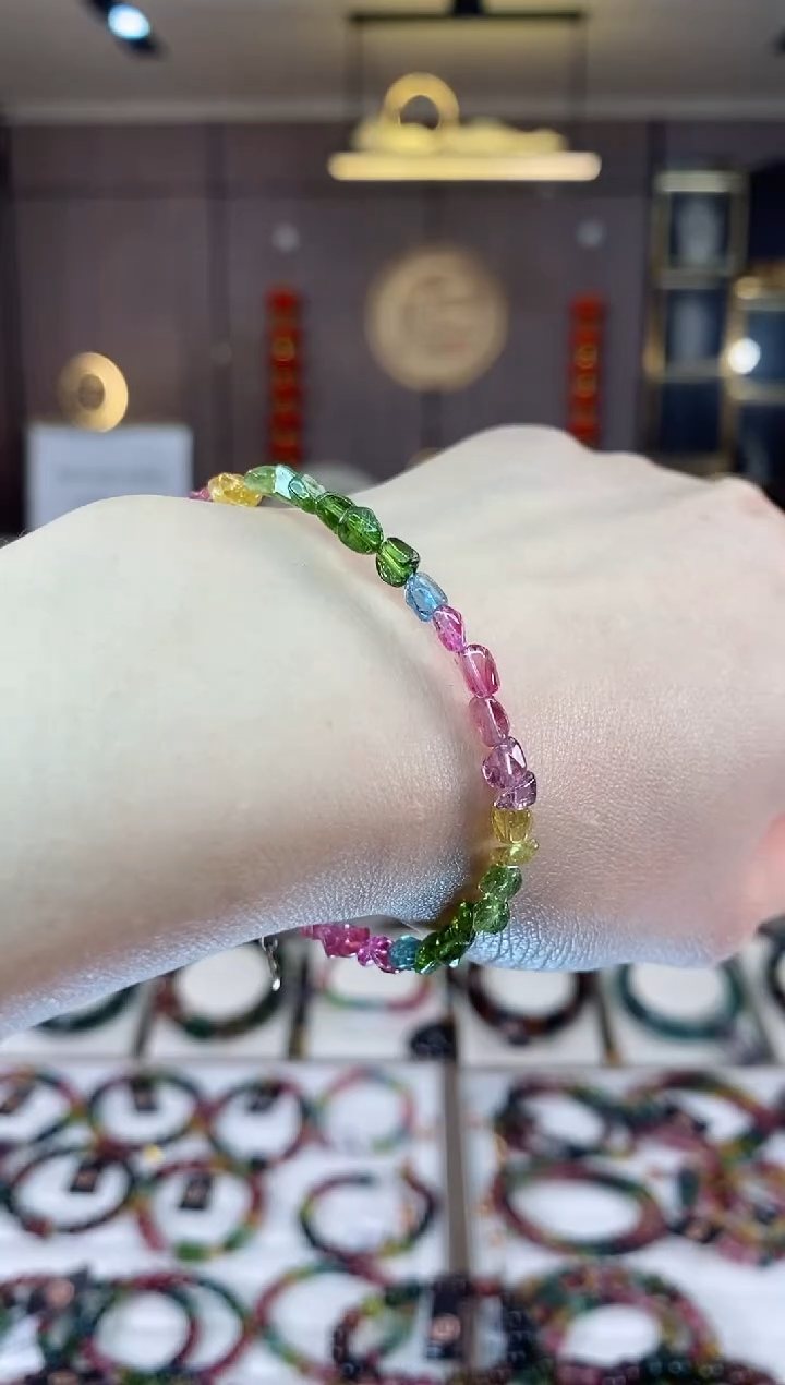 【闪购商品】碧玺原石随型单圈手链未镶嵌（多样性发一条）dan