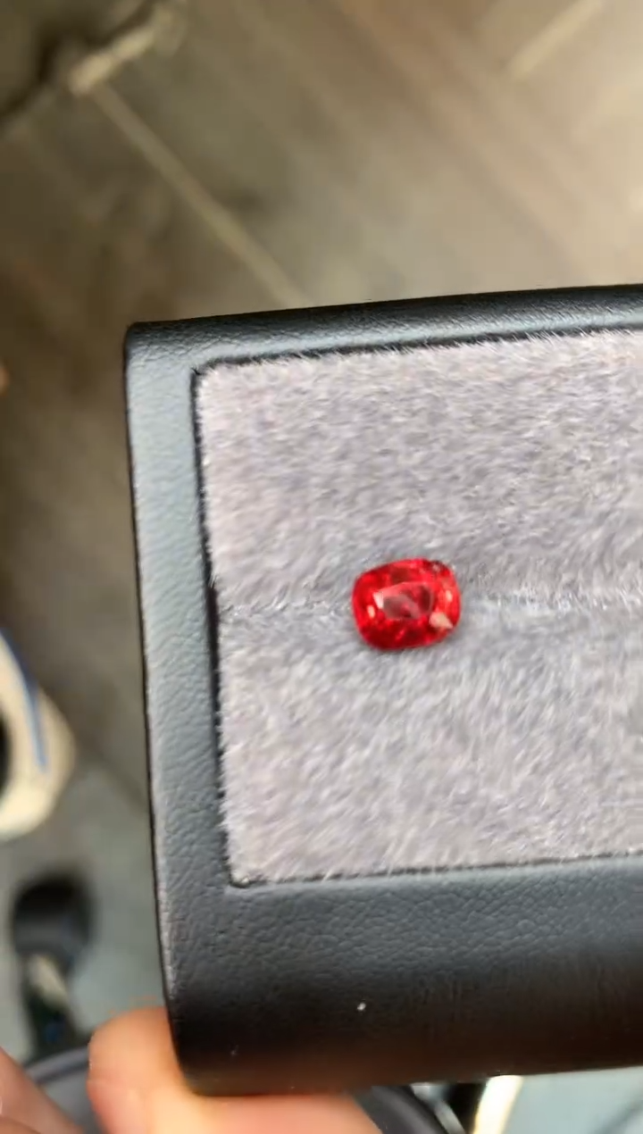 【闪购商品】定制尖晶石裸石未镶嵌1.97ct 枕型 红色调