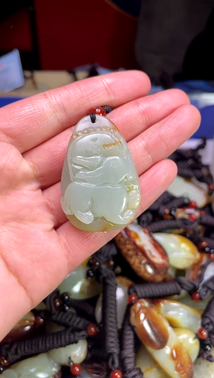 【闪购商品】和田玉颈饰未镶嵌123