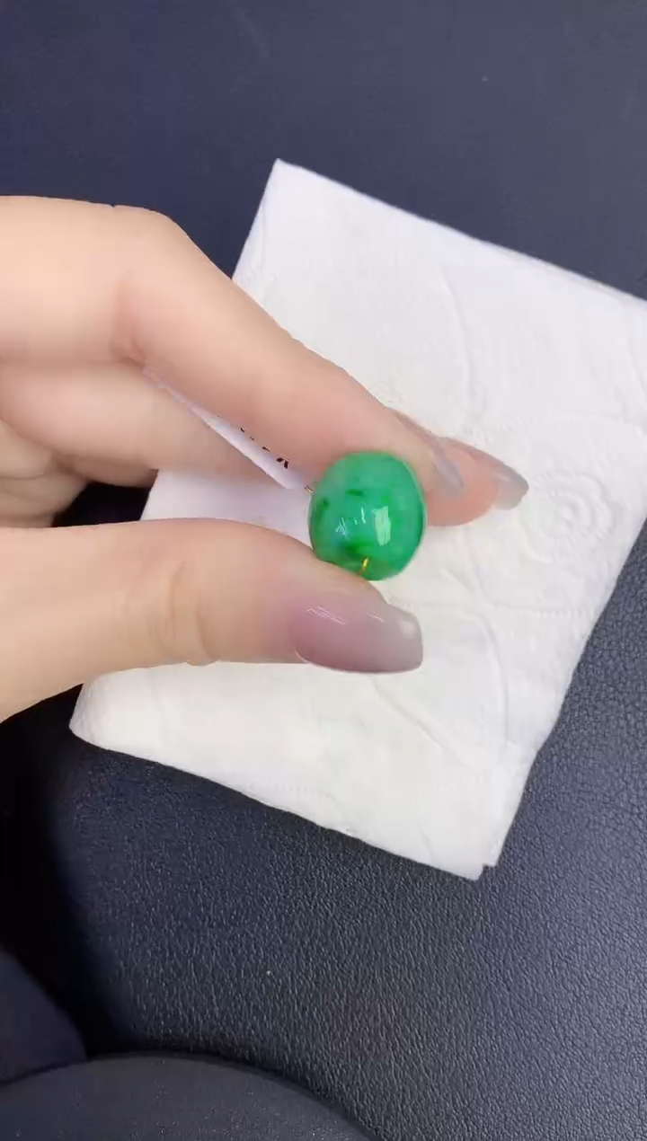 颈饰未镶嵌翡翠缅甸天然翡翠A货