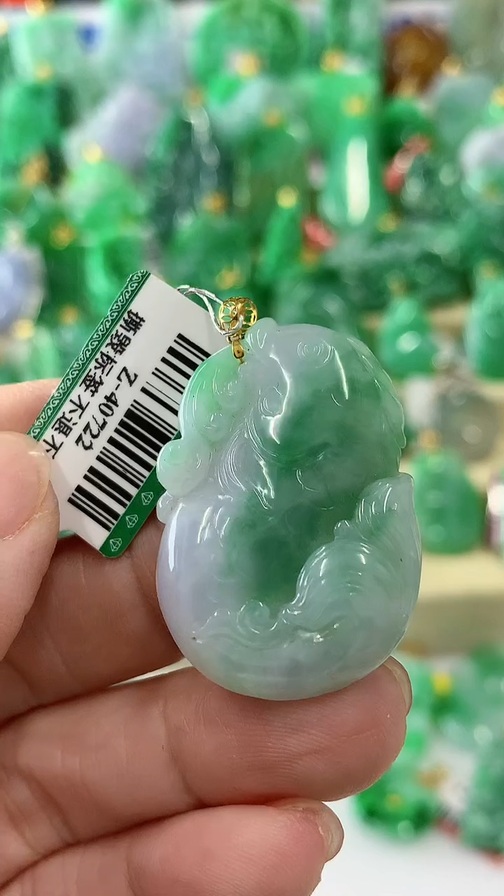 【闪购商品】翡翠颈饰18K金镶嵌挂件