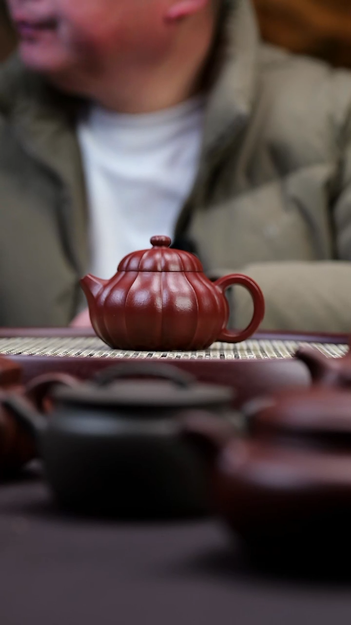 茶壶紫砂紫砂茶壶（筋纹文旦）