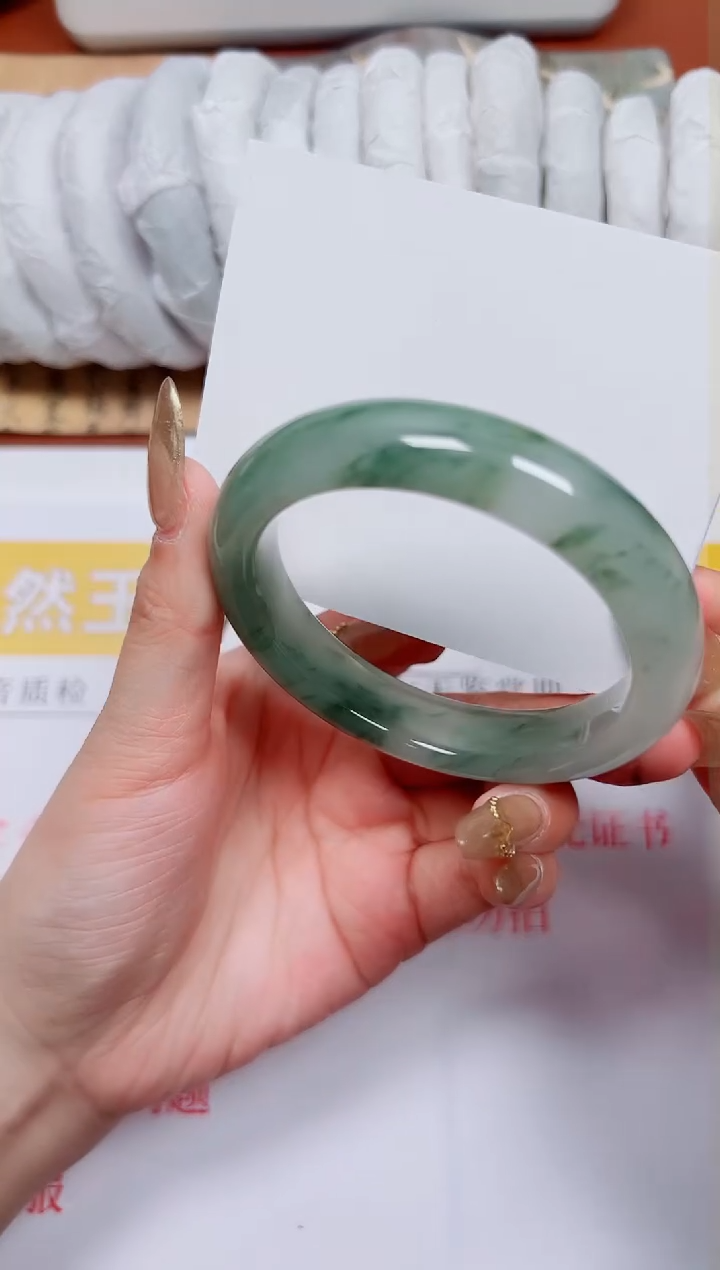 【闪购商品】石英质玉手镯未镶嵌K78-56.8