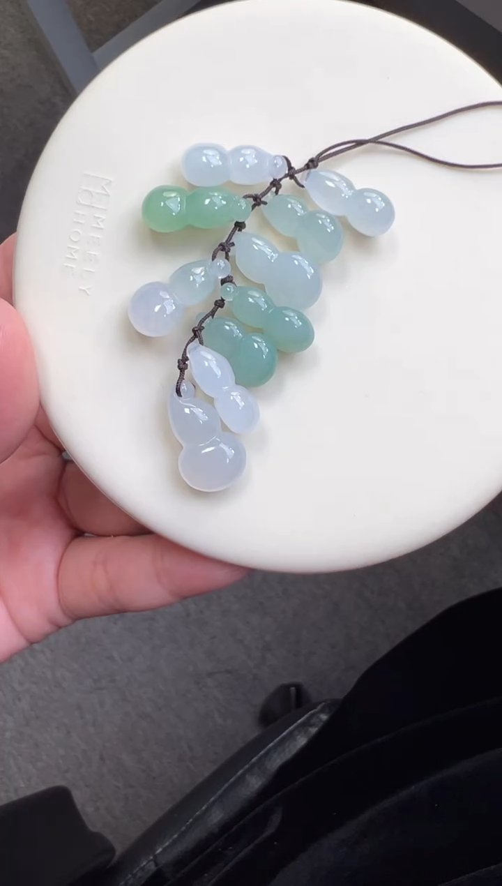 未镶嵌定制翡翠葫芦