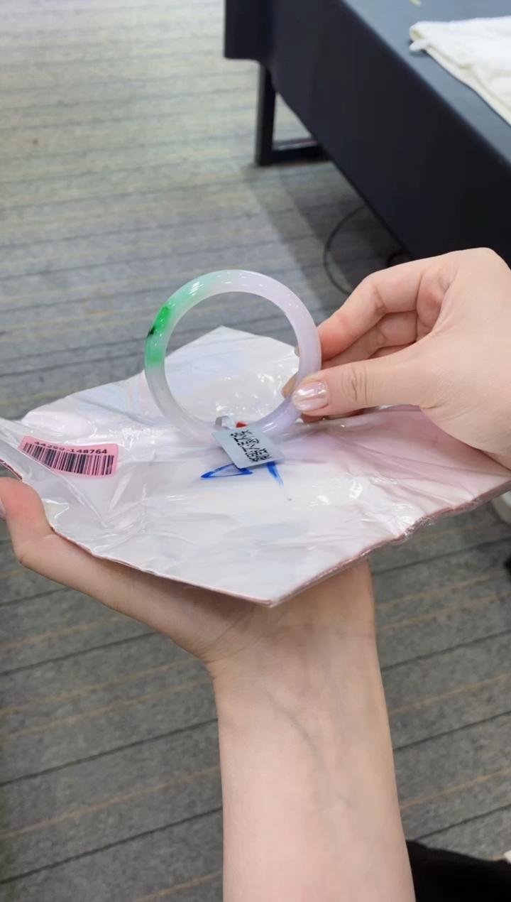 【闪购商品】翡翠手镯未镶嵌