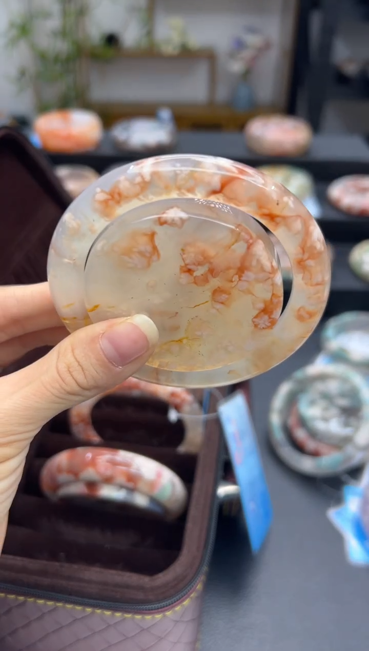 【闪购商品】石英质玉手镯未镶嵌A278(60圈赠送镯心)