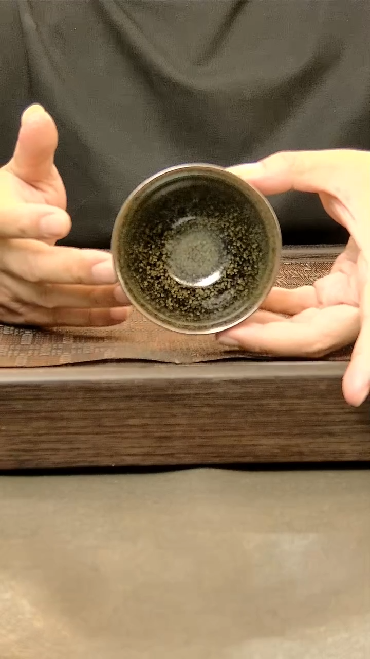 茶盏32.。。。。。。。。。