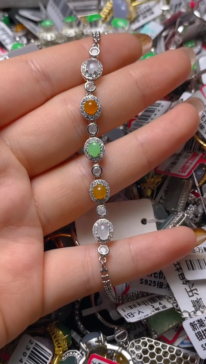 银S925镶嵌戒指翡翠百内无证书