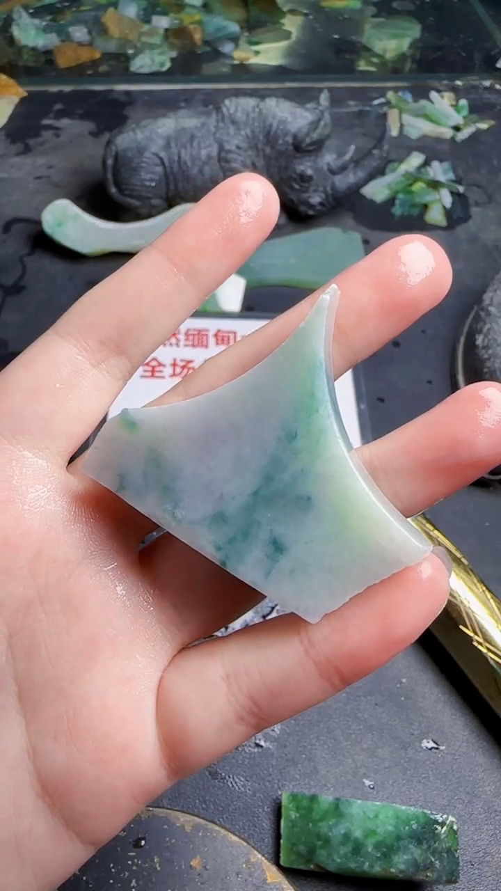 未镶嵌挂件翡翠天然翡翠001