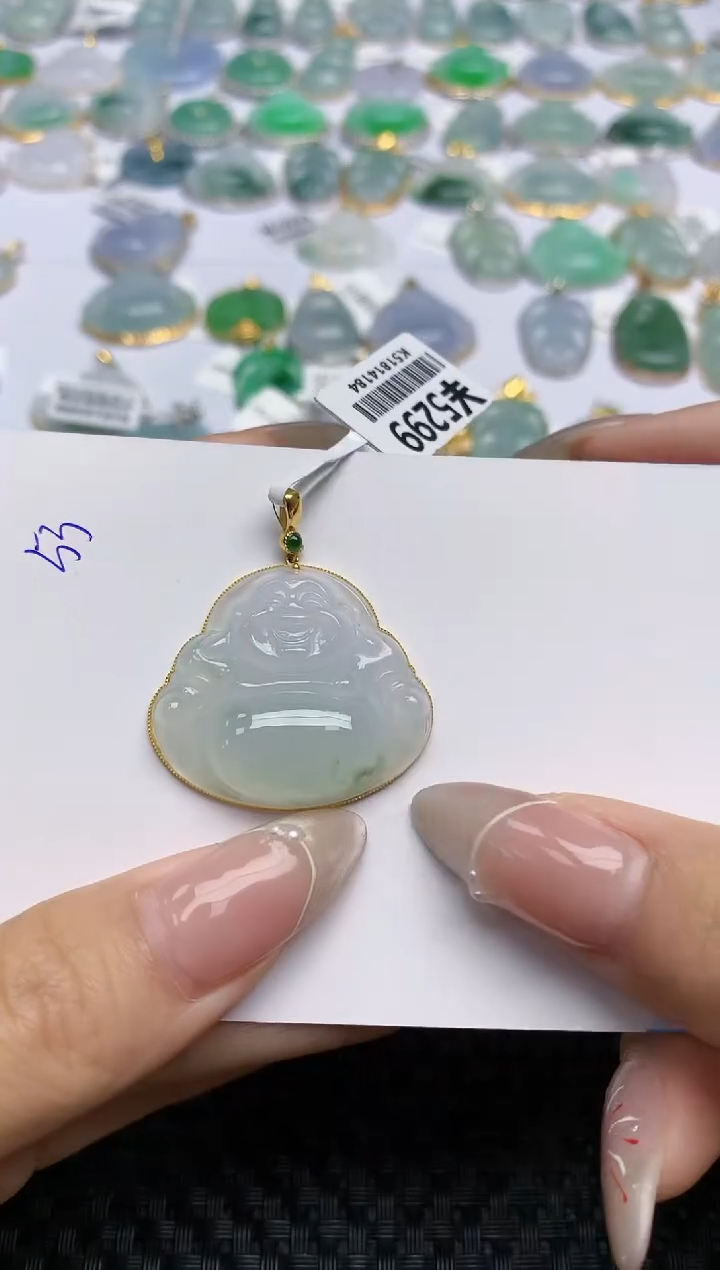 【闪购商品】翡翠颈饰18K金镶嵌天然翡翠A货