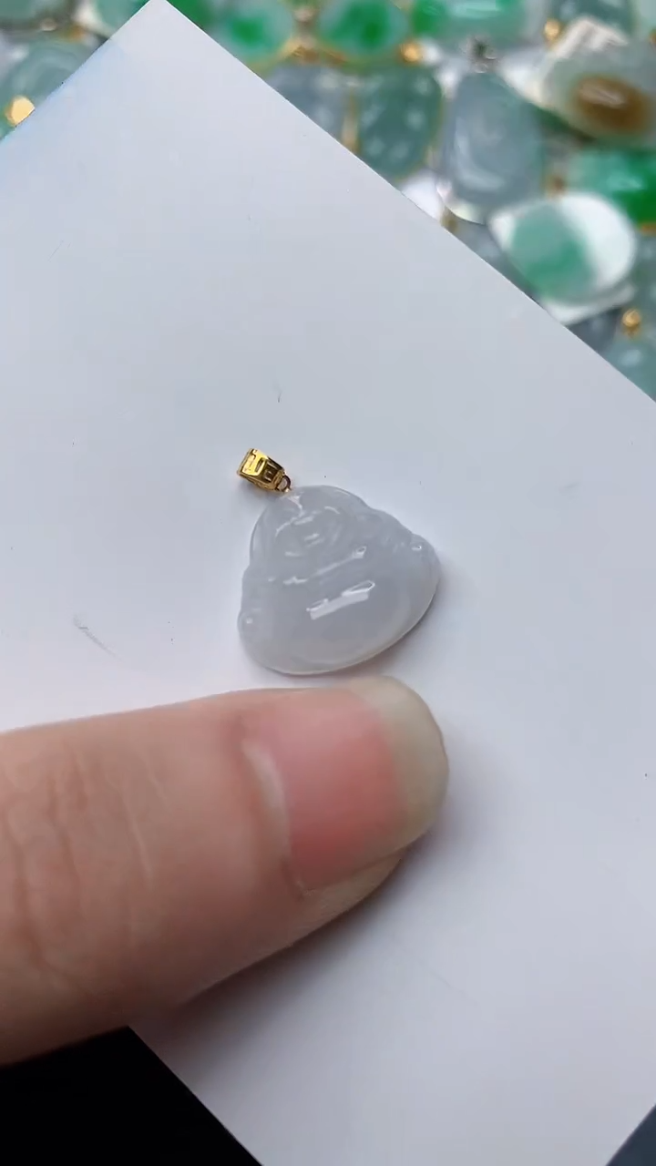 【闪购商品】翡翠颈饰18K金镶嵌39.........