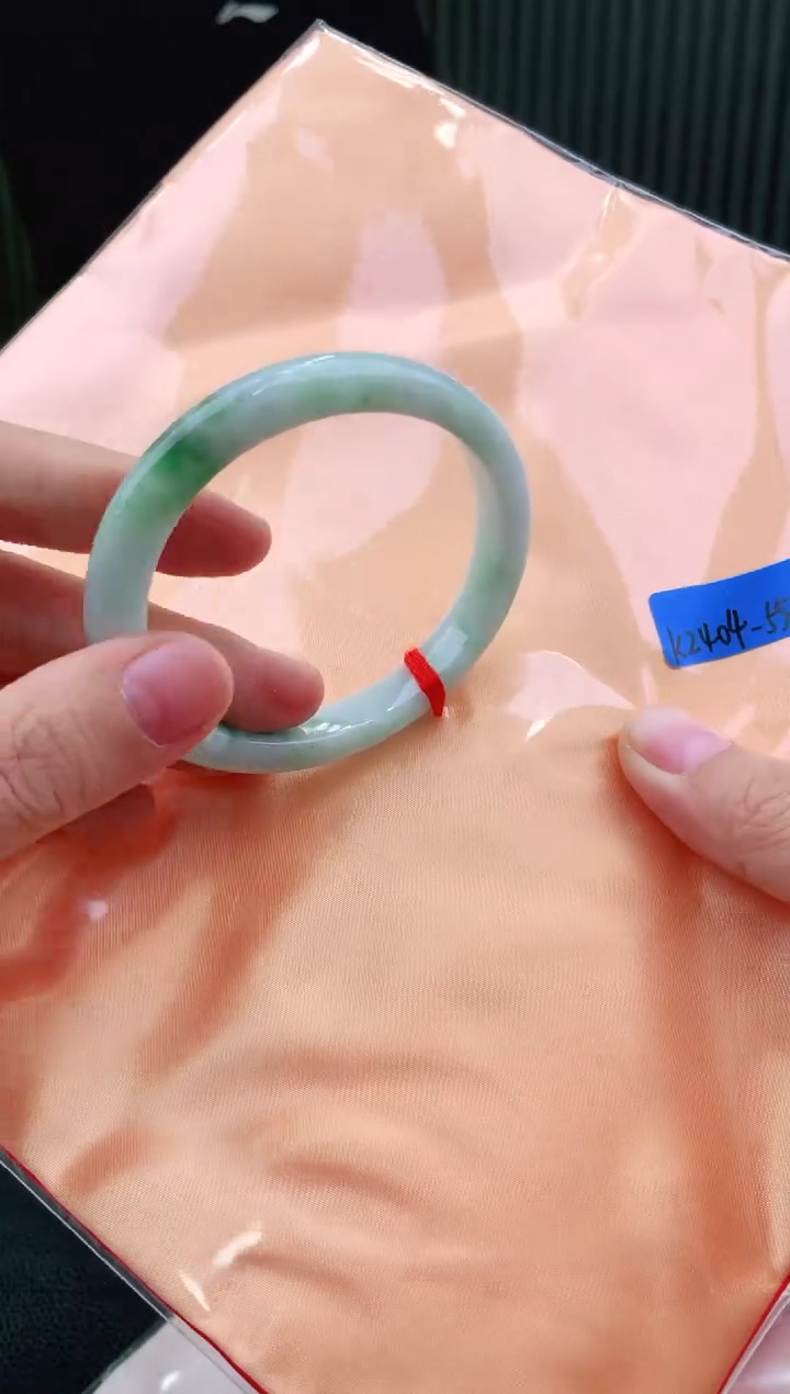 未镶嵌手镯翡翠55+