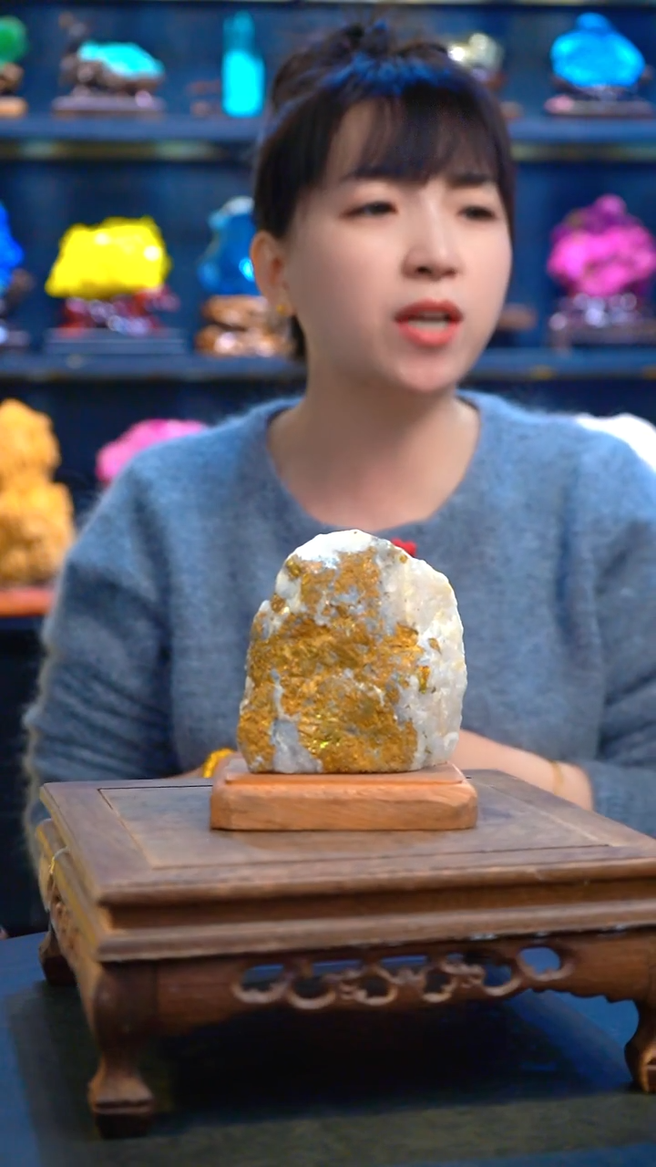 石材精品矿石晶体摆件