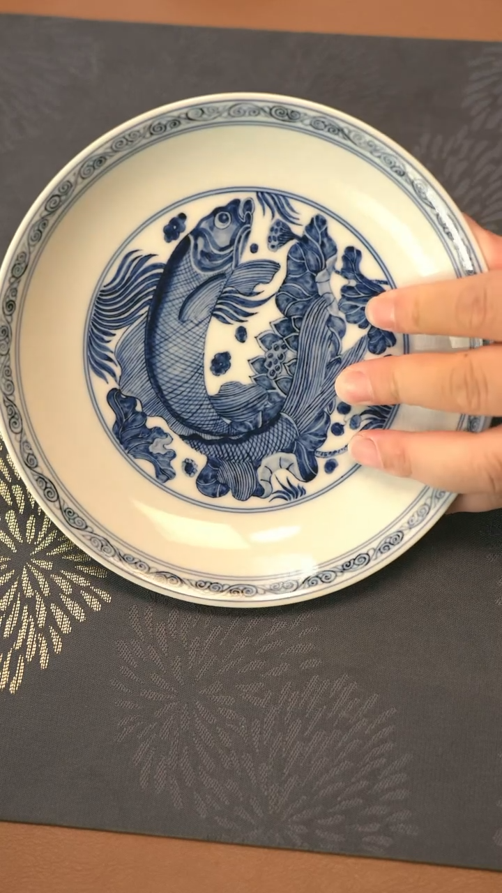 垂虹慕古青花鱼藻壶承