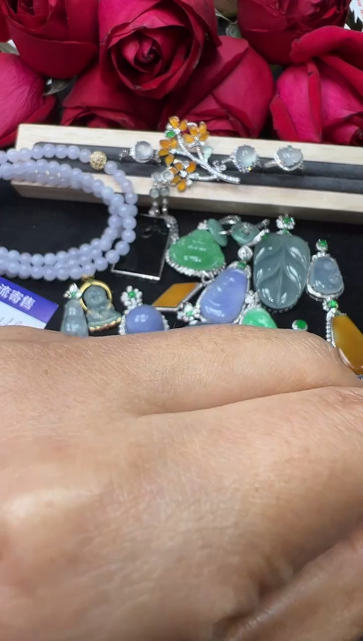 【闪购商品】翡翠吊坠(不含链)18K金镶嵌勿拍