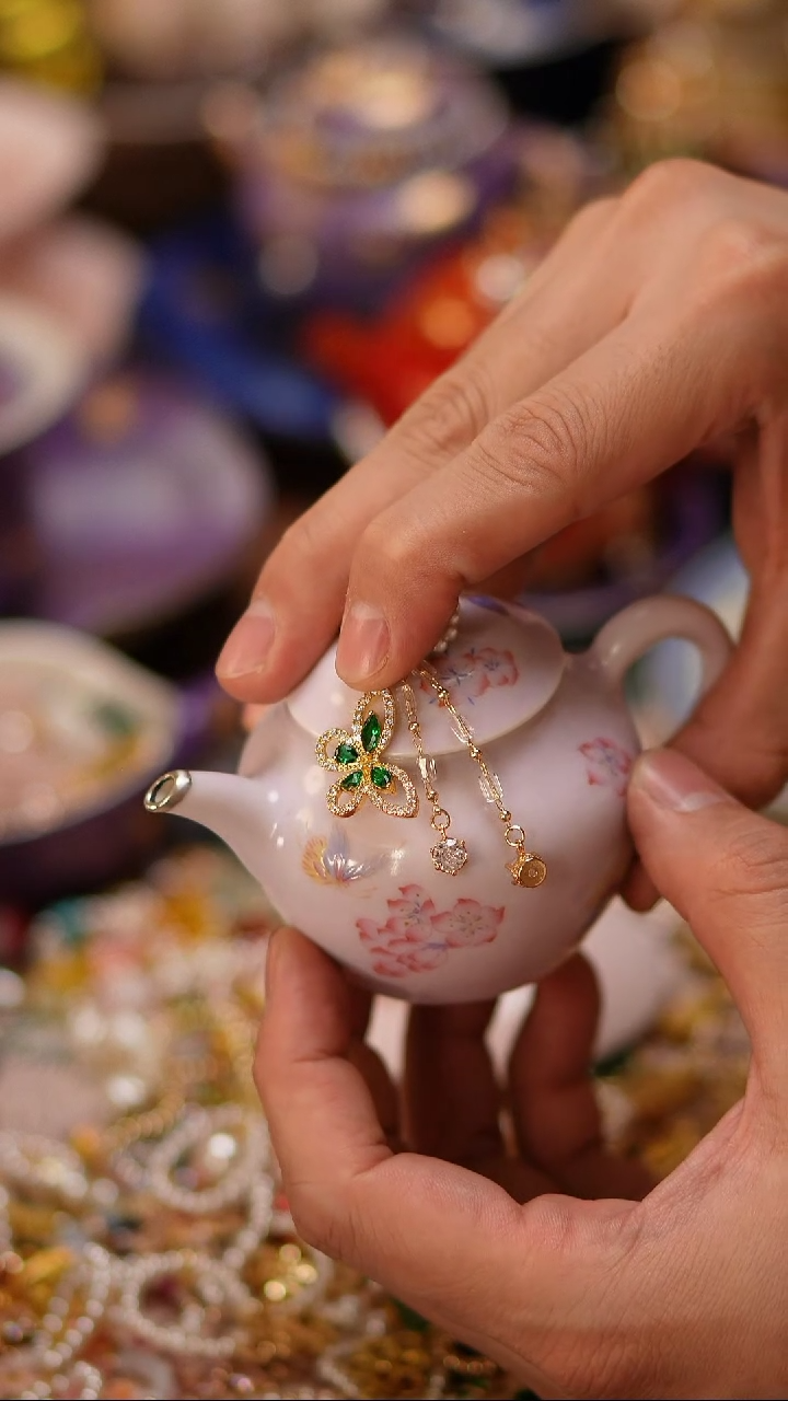 摆件提溜提溜提溜提溜提溜提溜