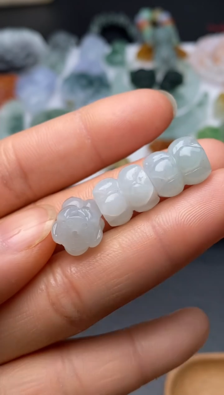 【闪购商品】定制翡翠未镶嵌翡翠毛货~多样性发货一个