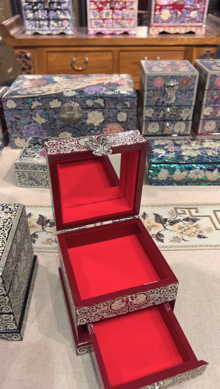 【闪购商品】红底寿·弘贝雅螺钿漆器文化馆