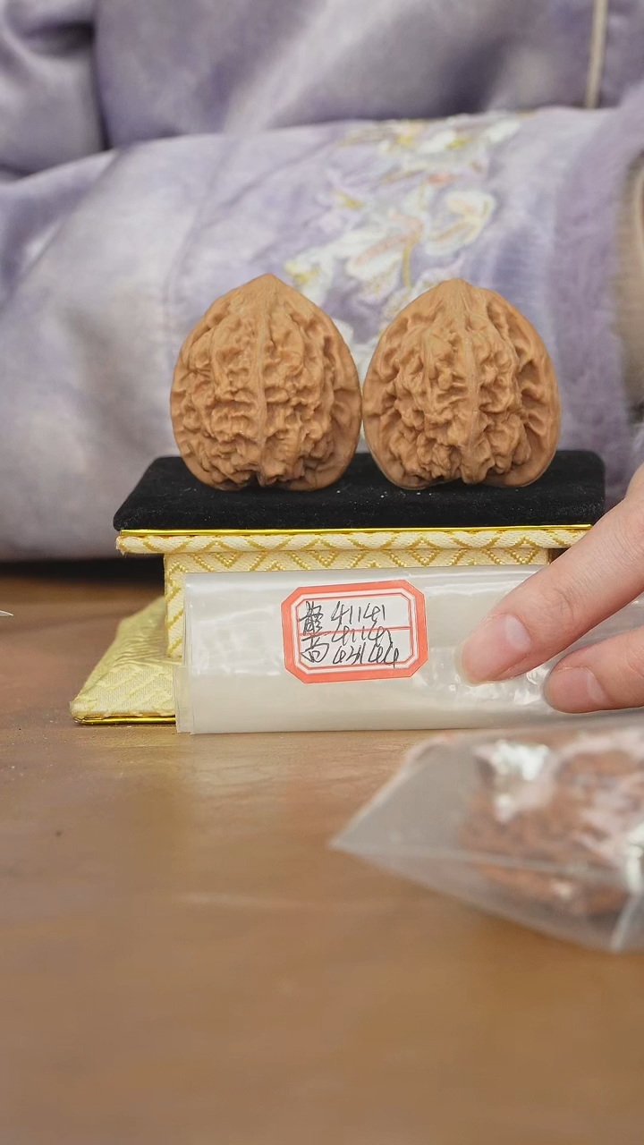 把件文玩核桃马蹄