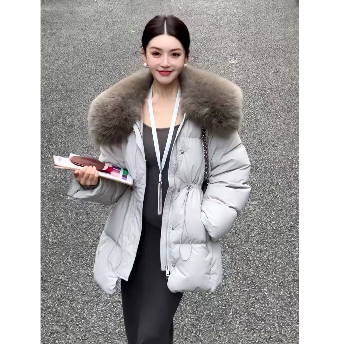 富家千金大毛领收腰外套女冬季新款小个子高级感时尚中长款外套