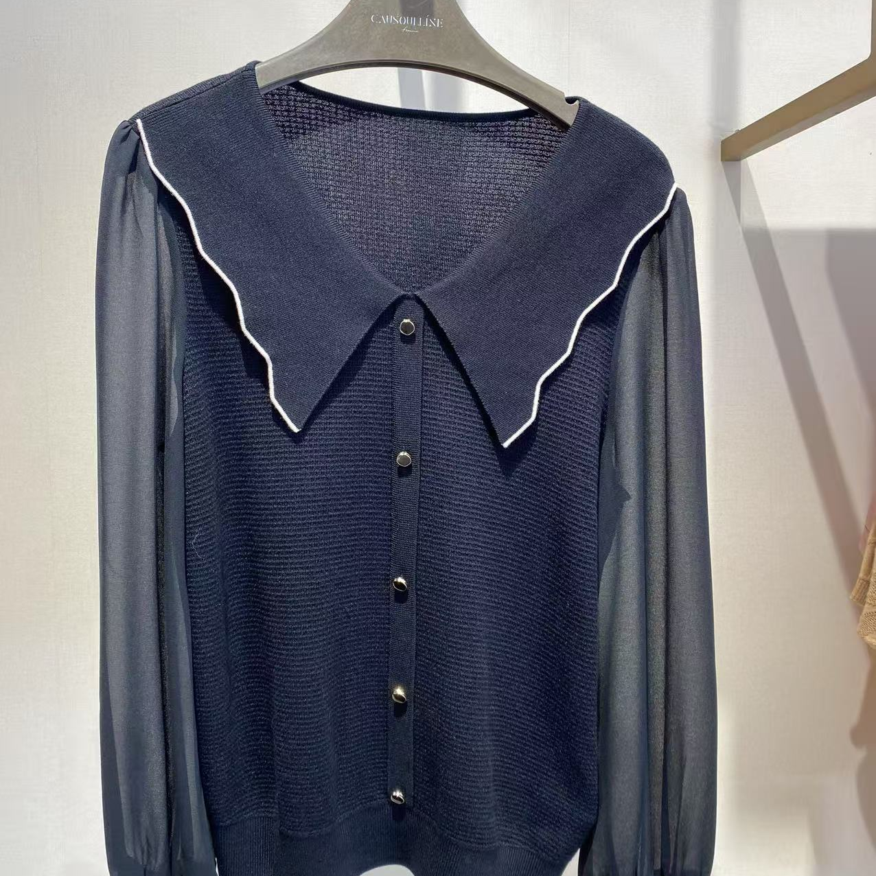 高斯雪岚长袖V领套头衫24313073（秋装新品）