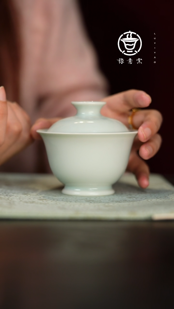 禄意窑影青守中盖碗120