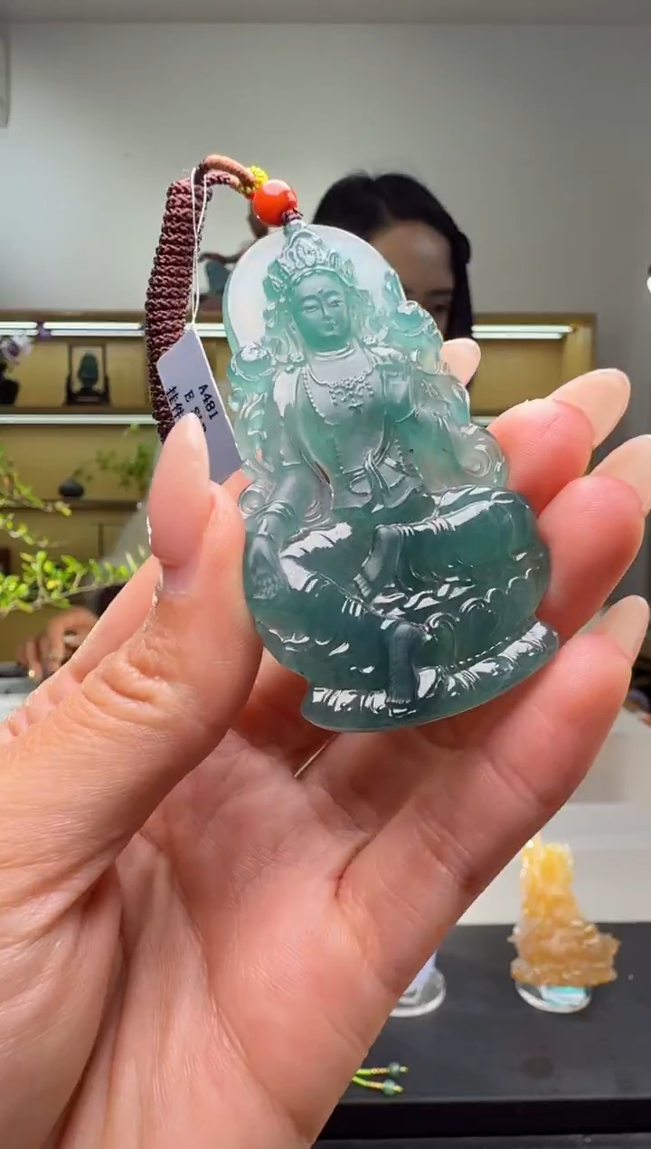 吊坠(不含链)未镶嵌翡翠观音