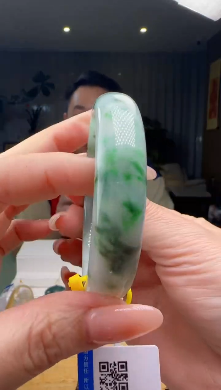 【闪购商品】翡翠手镯未镶嵌YJ@@960Q3J15362