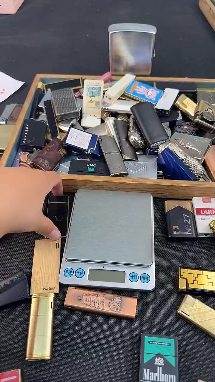 纯铜T****猫科研打火机