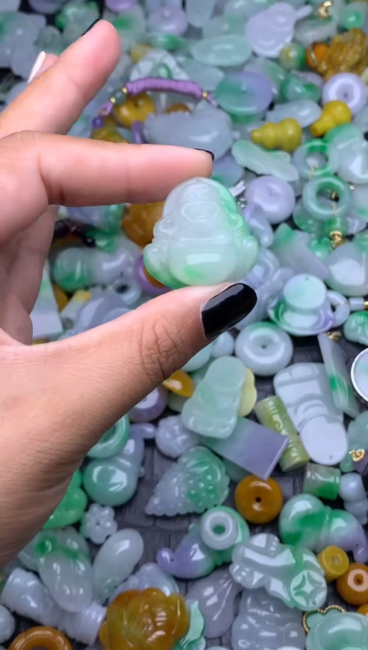 翡翠未镶嵌颈饰天然缅甸翡翠吊坠