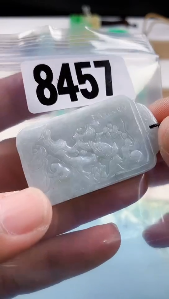 【闪购商品】翡翠挂件未镶嵌天然翡翠吊坠挂件