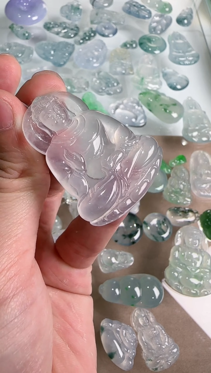 【闪购商品】翡翠吊坠(不含链)未镶嵌··