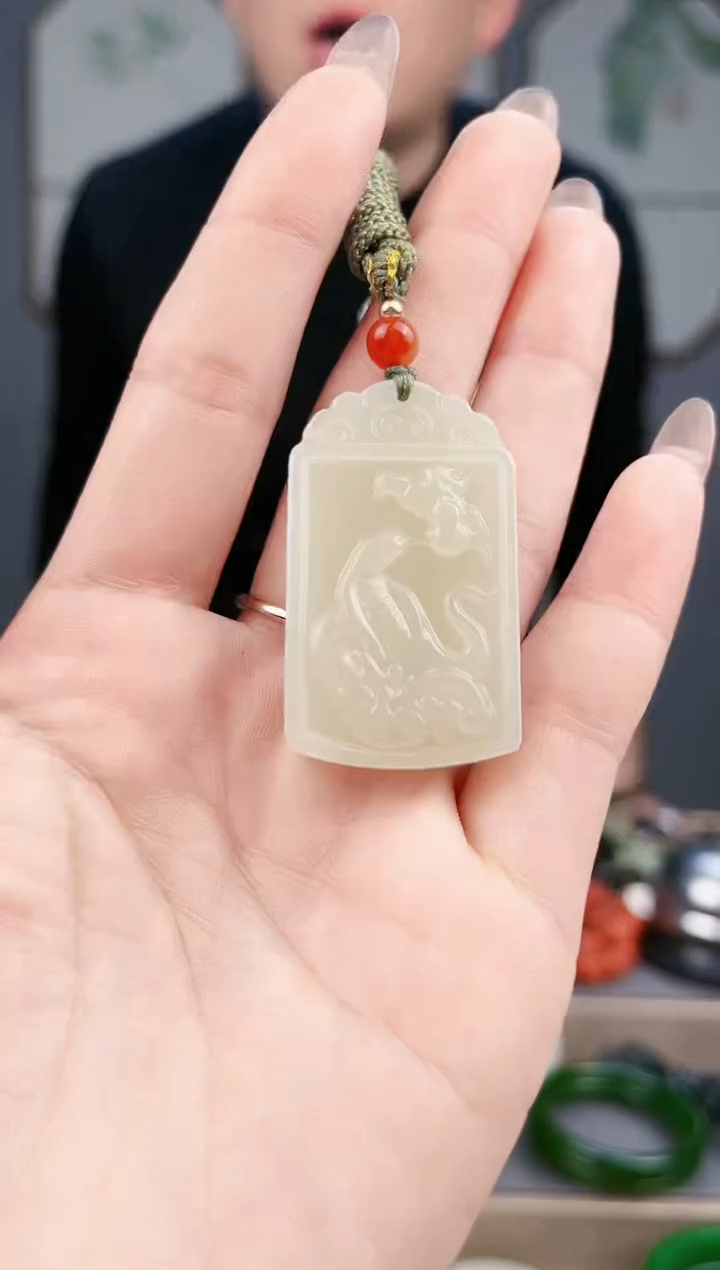 【闪购商品】和田玉颈饰未镶嵌AA多样性发货 拍一发一