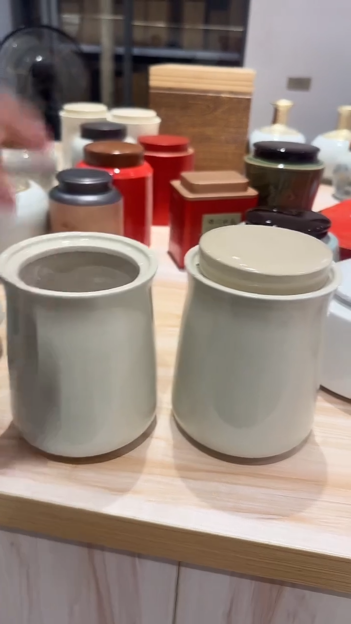 德化精品陶瓷罐买一送一