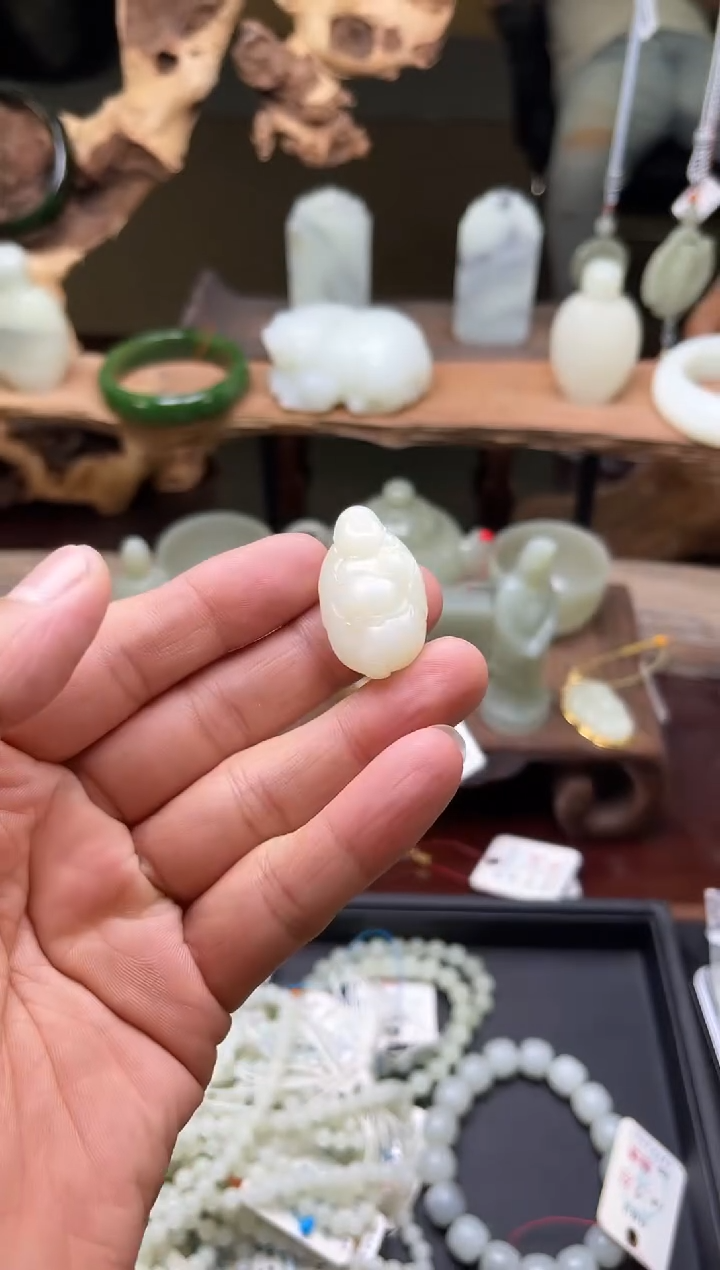 【闪购商品】和田玉项链未镶嵌新疆米达 随形佛