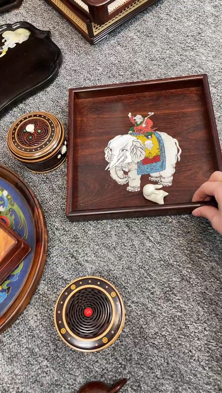 【闪购商品】紫檀木类成套家具托盘