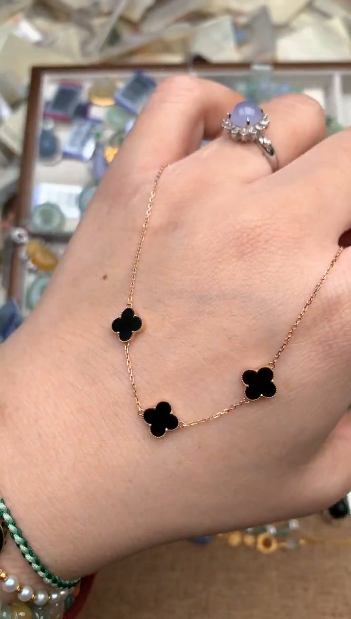 18K金镶嵌挂件翡翠一