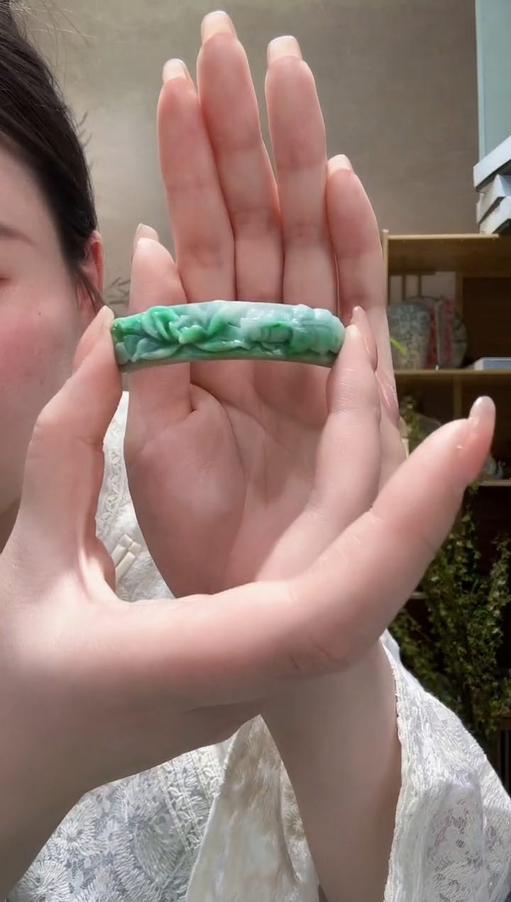 【闪购商品】翡翠未镶嵌颈饰手牌