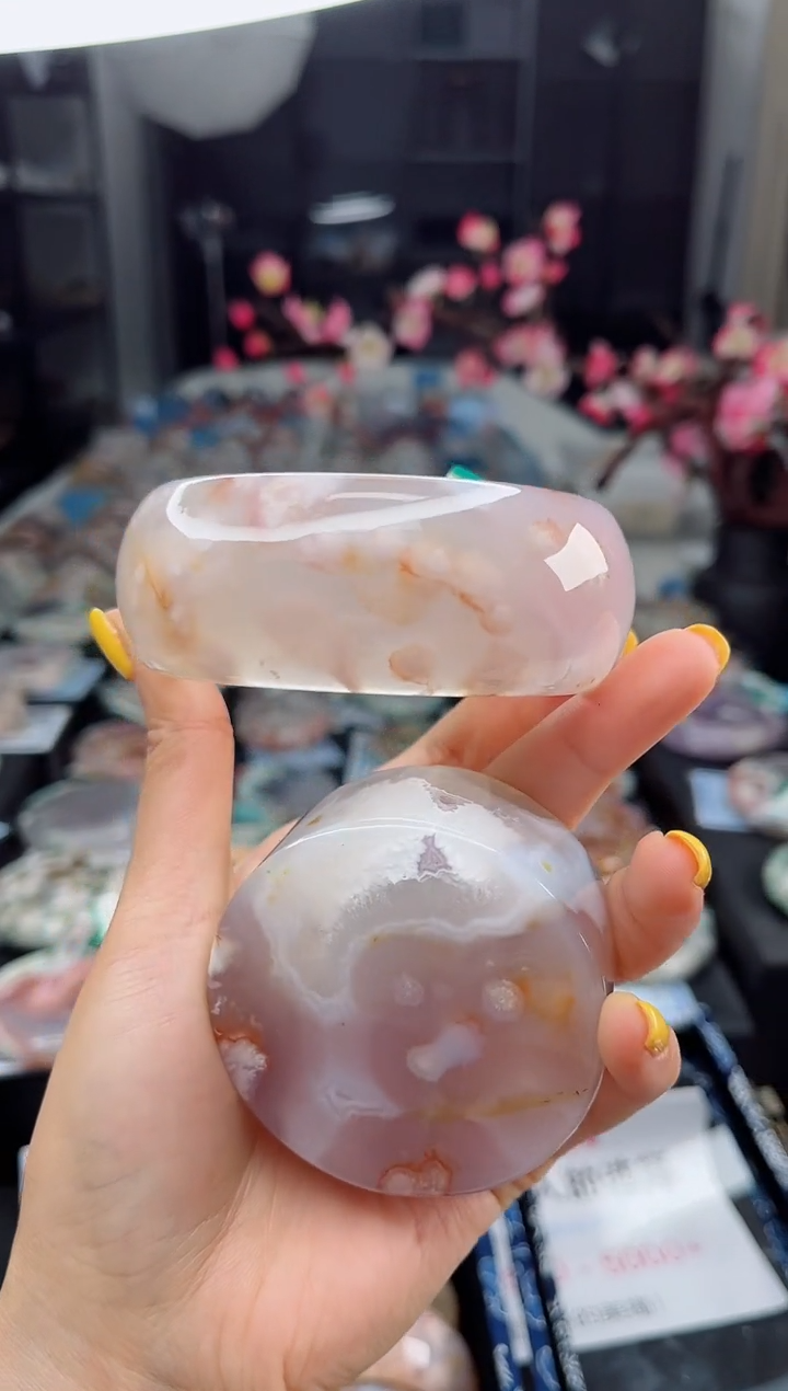 石英质玉未镶嵌手镯64圈口（赠送镯心）6507264