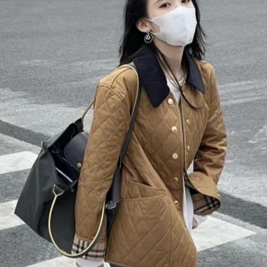 未使用 BURBERRY/博柏利 未使用灯芯绒黑色衣领外套金色女款驼棉