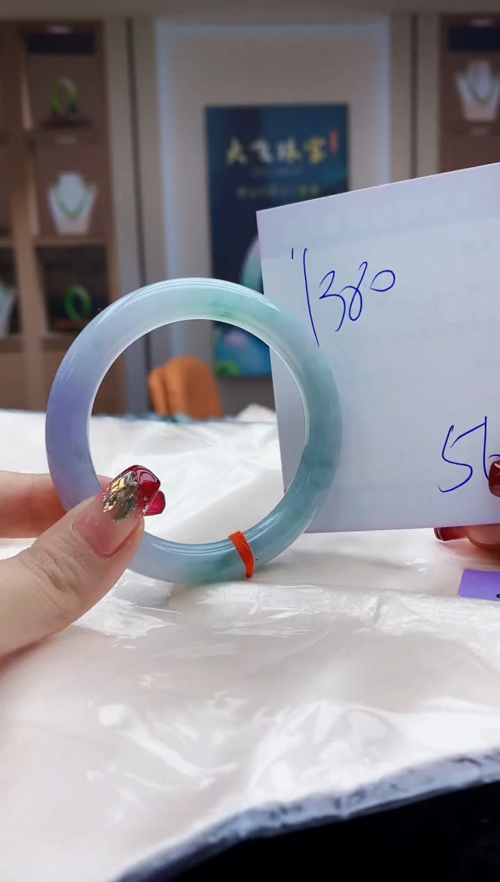 【闪购商品】翡翠手镯未镶嵌     H66-4