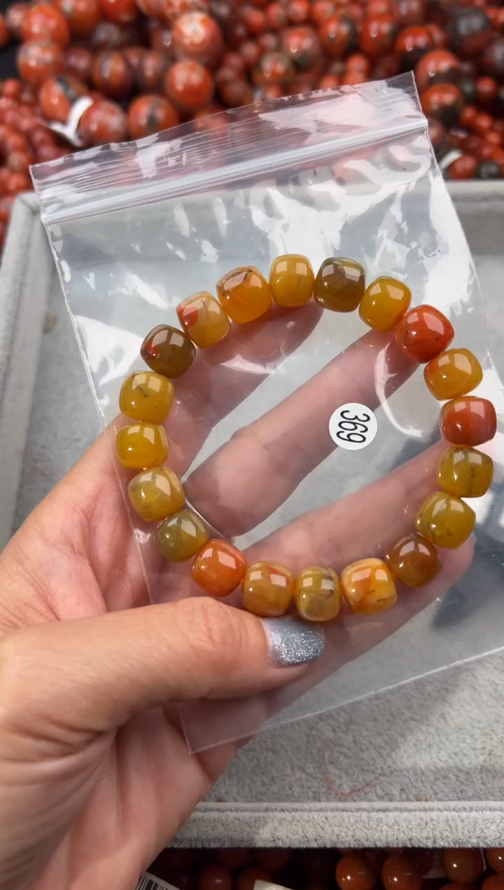 未镶嵌手串南红玛瑙11+