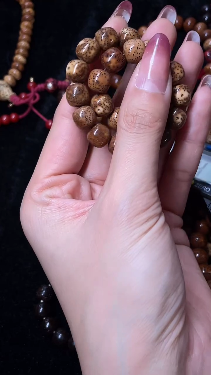 【闪购商品】星月菩提手串知行堂陈籽桶珠9*8手串