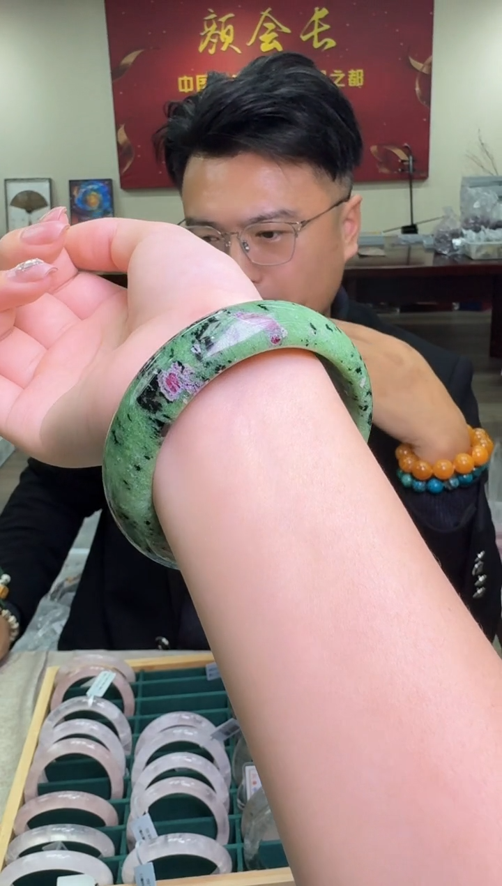 【闪购商品】手链多样性发一件141 58m