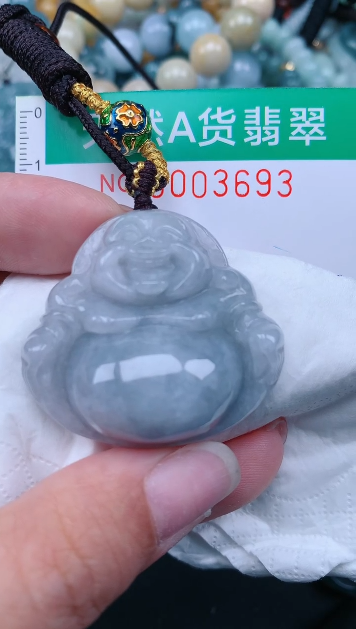 翡翠未镶嵌颈饰.0003692